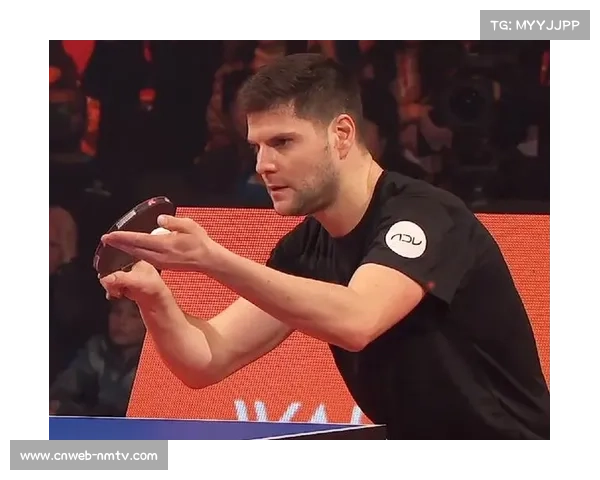 奥恰洛夫赛后感谢主场球迷,老将不言退 奥恰洛夫赛后感谢主场球迷,老将不言退